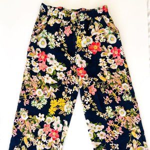Socialite Floral Pants Size M